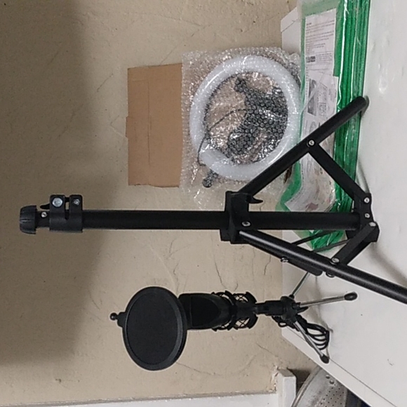 Studio Creator Video Maker Kit Complete - Picture 5 of 7